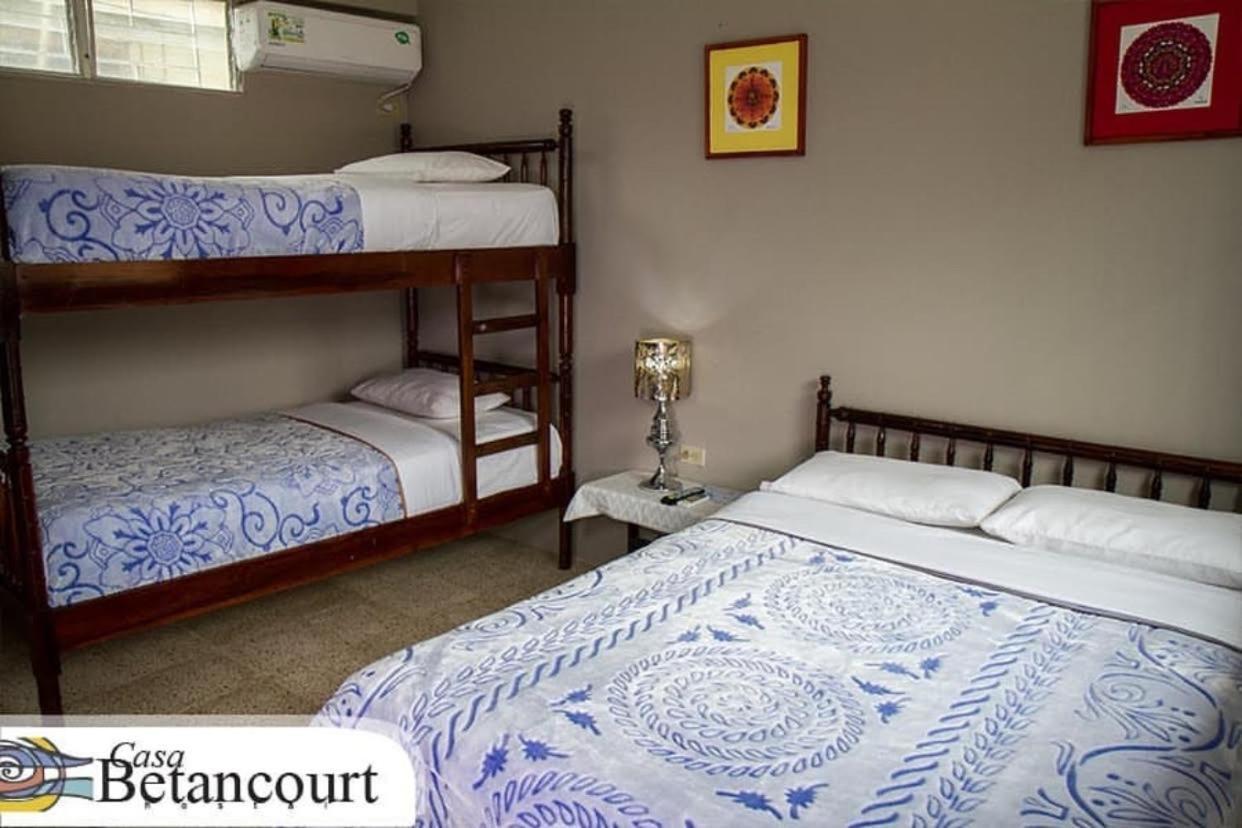 Casa Betancourt Salinas Hotel Luaran gambar
